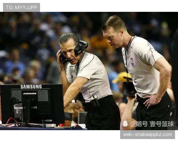 裁判坠球的规则有哪些盲点？判罚争议全解析