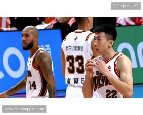 球队表面稳如泰山，阵容老化问题已逐步反映在近期表现中