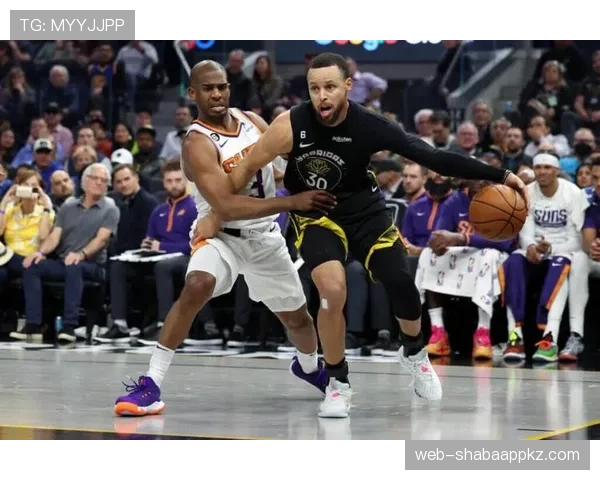 洛瑞挡拆提升球队节奏明显，助攻效率超威少